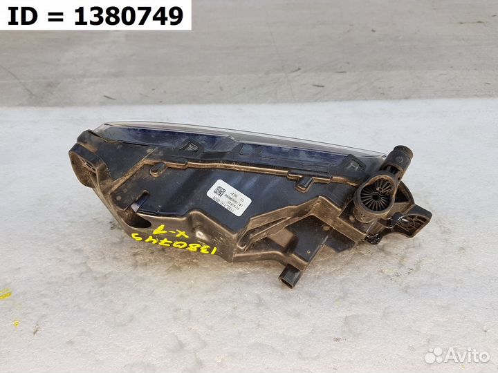 Птф передняя правая BMW X1 F48 бмв