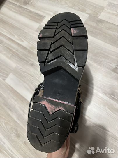 Ботинки женские