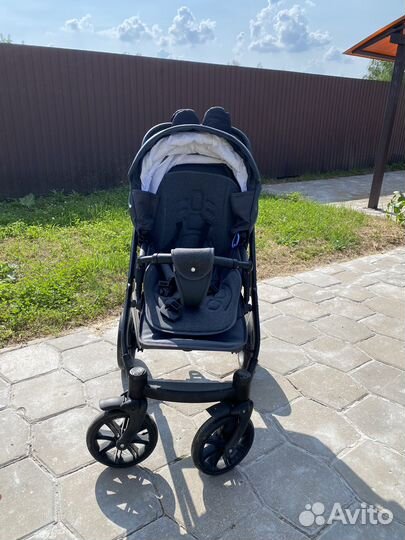 Коляска Delorian Premium 3 в 1