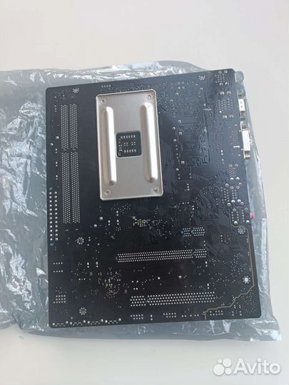 Комплект (мат. плата + процессор + оп. память)