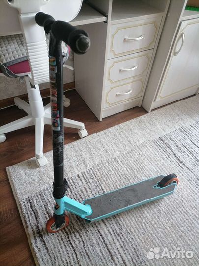 Трюковой самокат