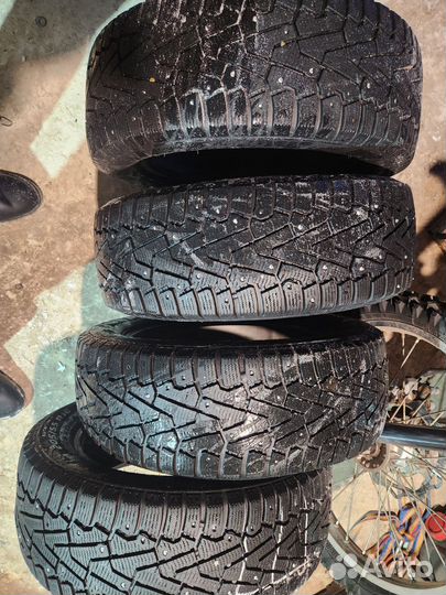 Pirelli Ice Zero 205/55 R16 94T