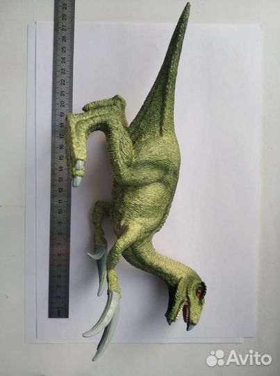 Фигура динозавра