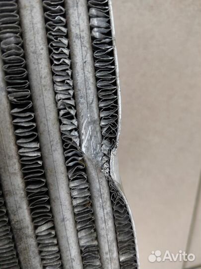 Интеркулер Audi A6 C6 2,0TDI 2,0tfsi 4F0145805AA