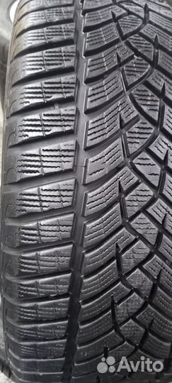 Goodyear UltraGrip Performance Gen-1 235/40 R18 95