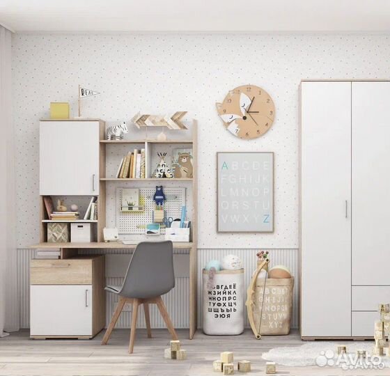 Стол письменный