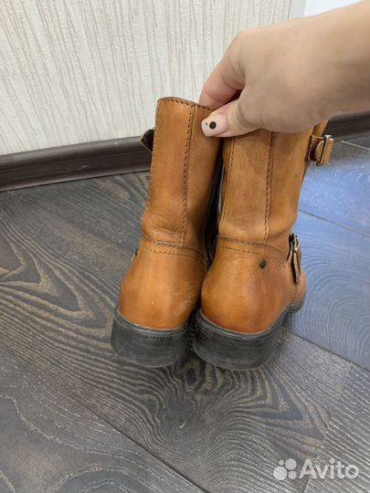 Ботинки демисезонные 37