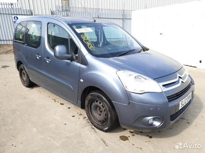 Задняя балка в сборе Партнер Берлинго B9