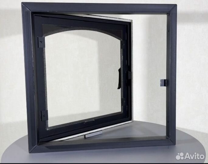Дверка каминная стальная со стеклом