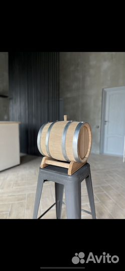 Дубовая бочка 15 литров (Авито-доставка)