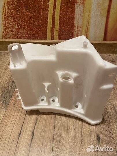 Бачок омывателя лобового стекла Range Rover 3