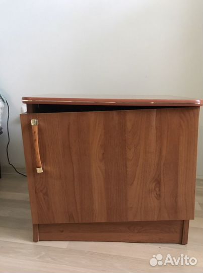 Тумба прикроватная бу