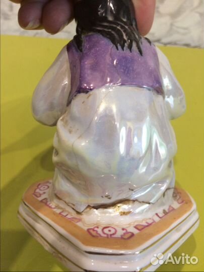 Статуэтка «Узбечка с чайником» Дулево 1957 год