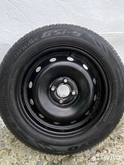 R15 Kumho 846 185/65, PCD 4x98 DIA 10