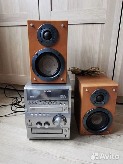 Музыкальный центр aiwa