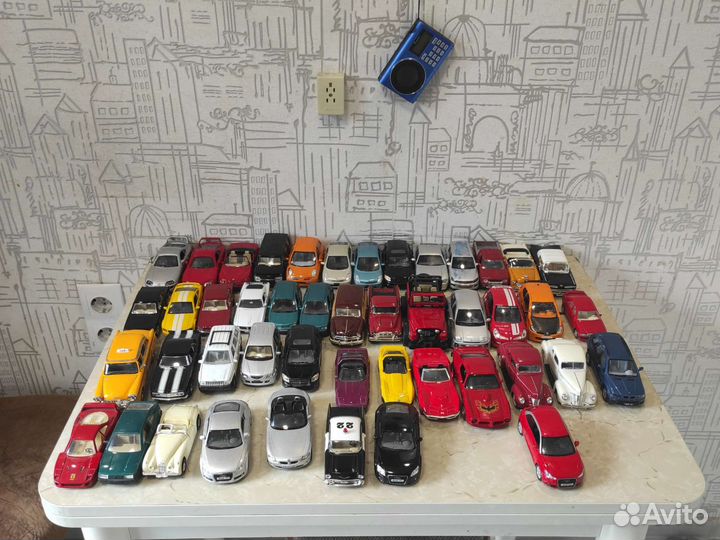 Машинки металлические коллекционные