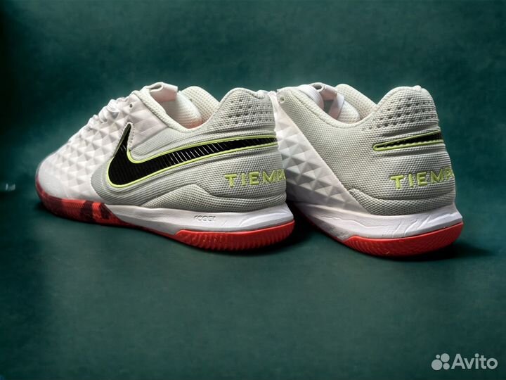 Футзалки NIke Tiempo Lunar Legend viii Pro IC