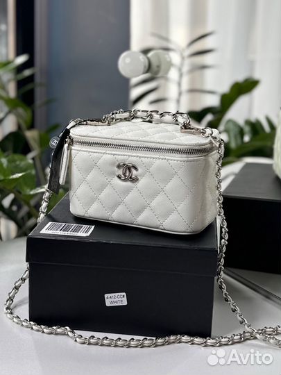 Сумка Chanel белая