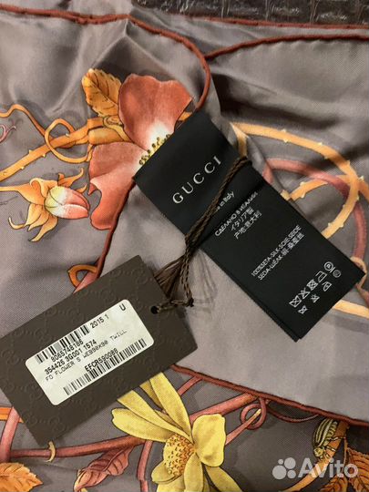 Новый шелковый платок Gucci