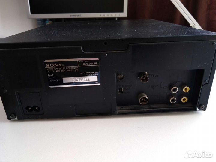 Видеомагнитофон