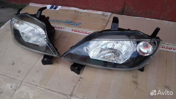 Фары для мазда демио 2002г