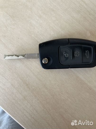 Ключ задигания Ford Focus2