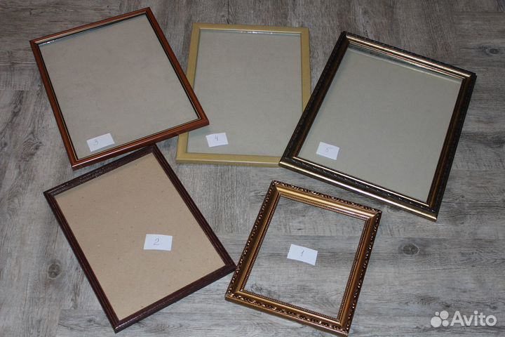 Рамки со стеклом для фото и картин
