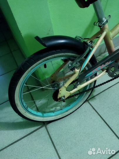 Велосипед 8-9 л. хранился в квартире, есть дефект