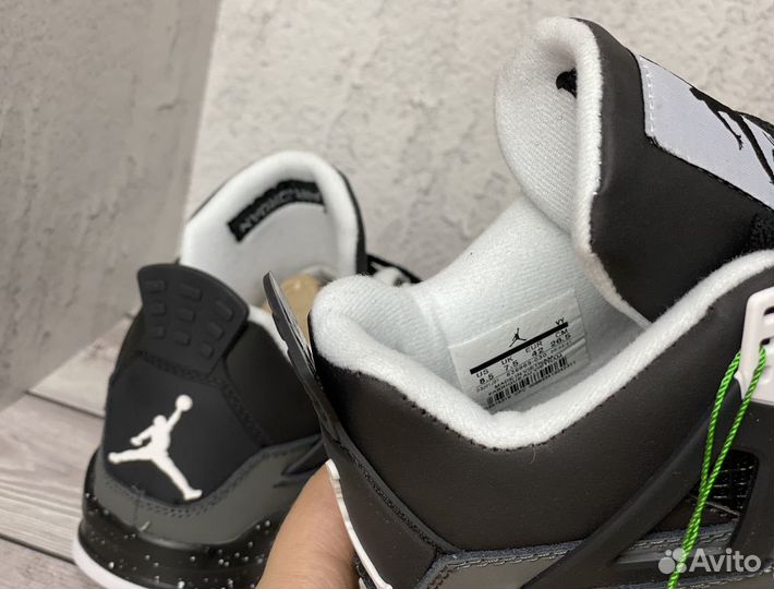 Кроссовки Nike Air Jordan 4 (серо черные 2)