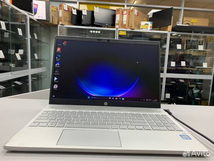 Ноутбук HP 15-cs1002nk Core i5-8/ Ram 8Gb/ SSD