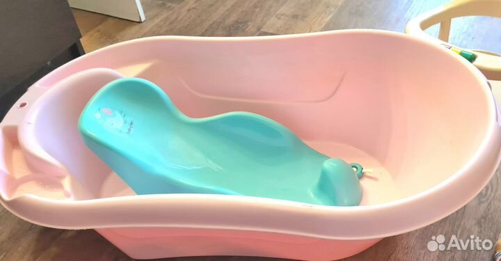 Ванночка для купания с подставкой и стульчик