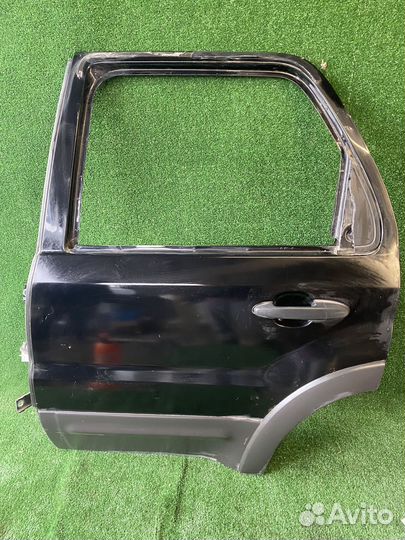 Дверь задняя черная Ford Maverick