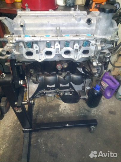 Двигатель на toyota vitz 1szfe