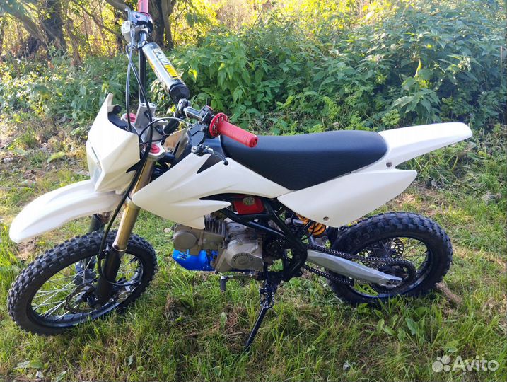 Рейсер 125