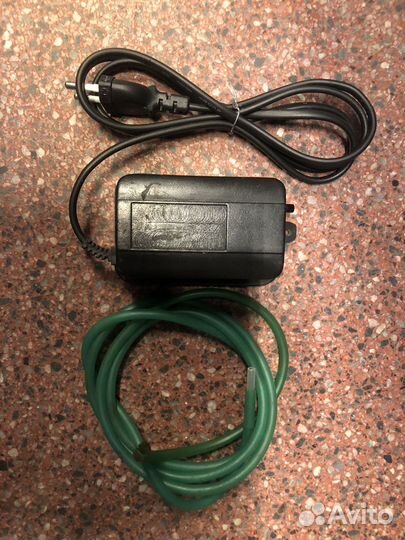 Островок для черепахи, компрессор Тритон