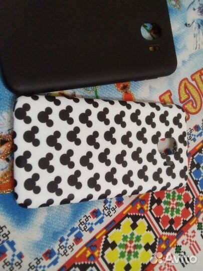 Чехлы на Samsung Galaxy J4