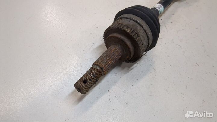 Полуось левая передняя Nissan Almera N16