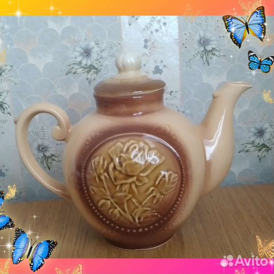 Керамический большой чайник