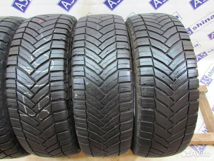 Michelin Agilis CrossClimate 215/65 R16C 86P