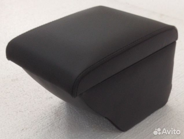 Бар (подлокотник) для Ford Focus 3