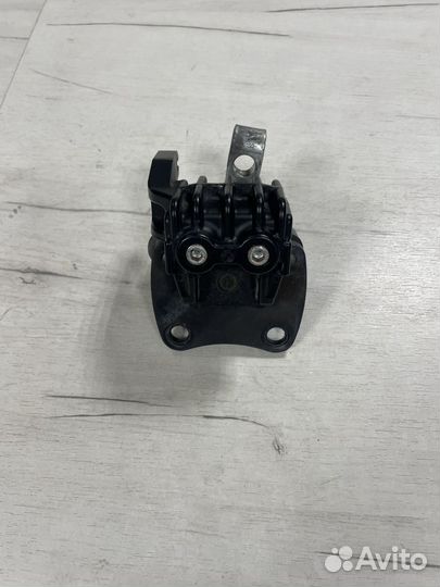 BMW K18 / K19 суппорт ручника