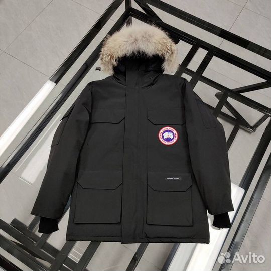 Пуховик женский Canada goose