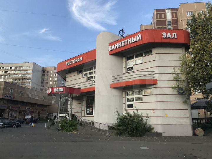 Здание, 406 м²