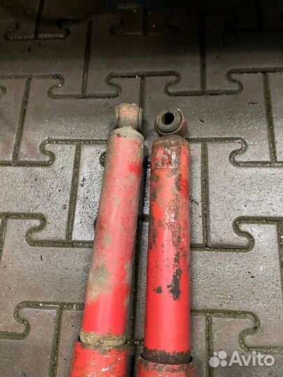 Пружины и амортизаторы задние toyota 4runner surf