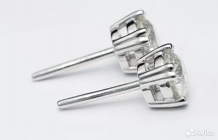 Новые серьги пусеты с бриллиантами CVD 2 карата