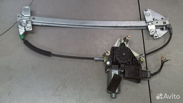 Стеклоподъемник электрический Mitsubishi Space Sta