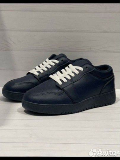 Женская обувь