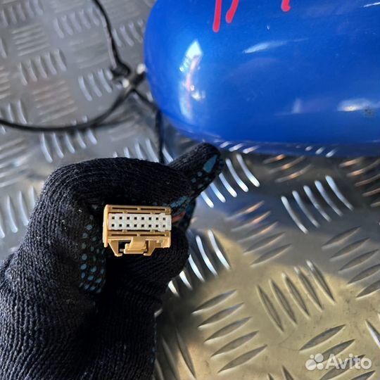 Зеркало Audi A4