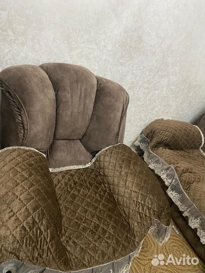 Диван и кресло