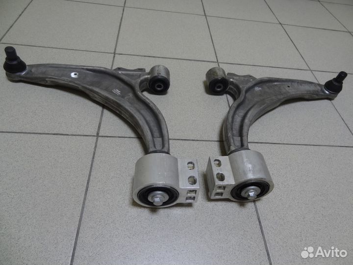 Рычаг правый левый Cruze Astra J Astra H Vectra-C